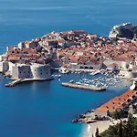 Diamond Sea - With Private Parking And A Big Terrace Over The Sea Holiday home Dubrovnik