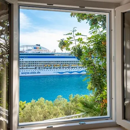 Diamond Sea - With Private Parking And A Big Terrace Over The Sea Дом отдыха *