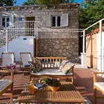 Diamond Sea - With Private Parking And A Big Terrace Over The Sea Dubrovnik