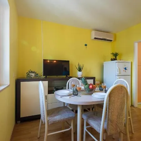 Diamond Sea - With Private Parking And A Big Terrace Over The Sea Tatil Evi *